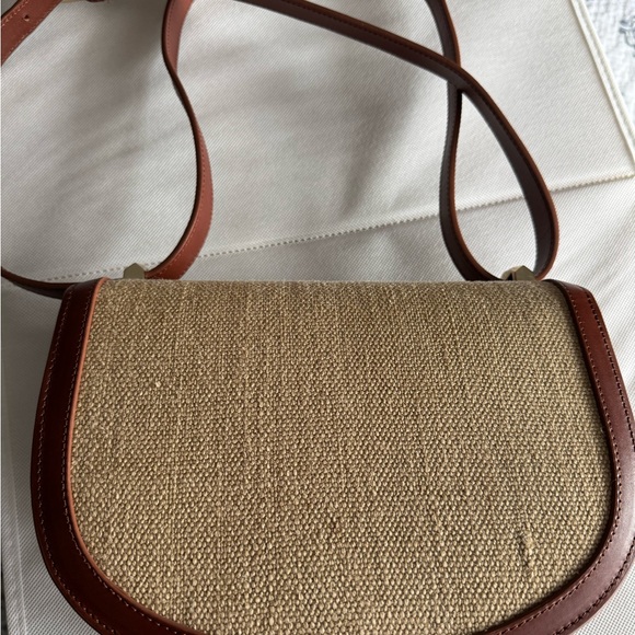 A.P.C. GENÈVE Brown and Tan Crossbody Bag with Classic Design - Picture 4 of 13